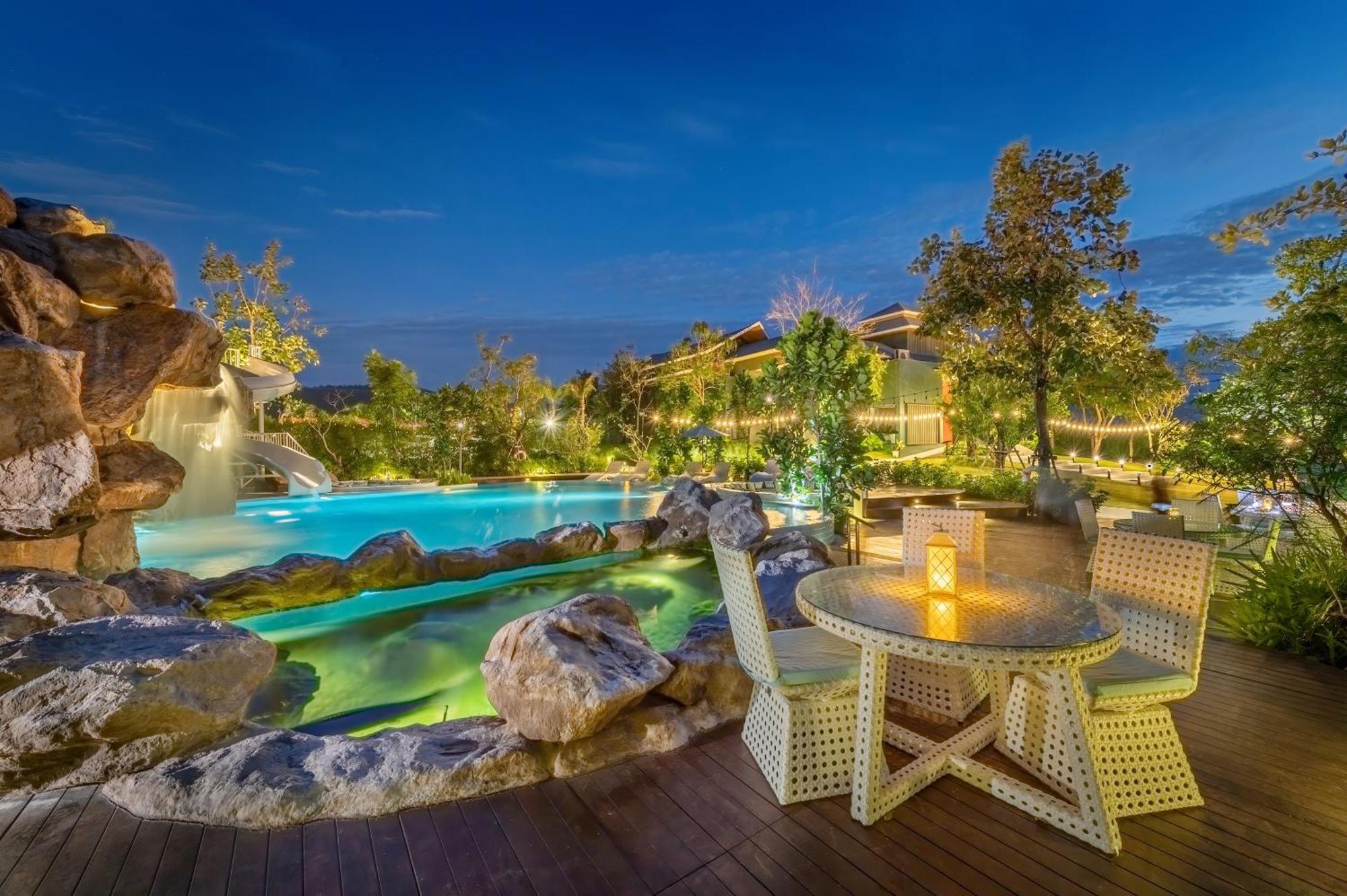 Phukalini Luxury Pool Villa & Onsen HHQ Exteriör bild