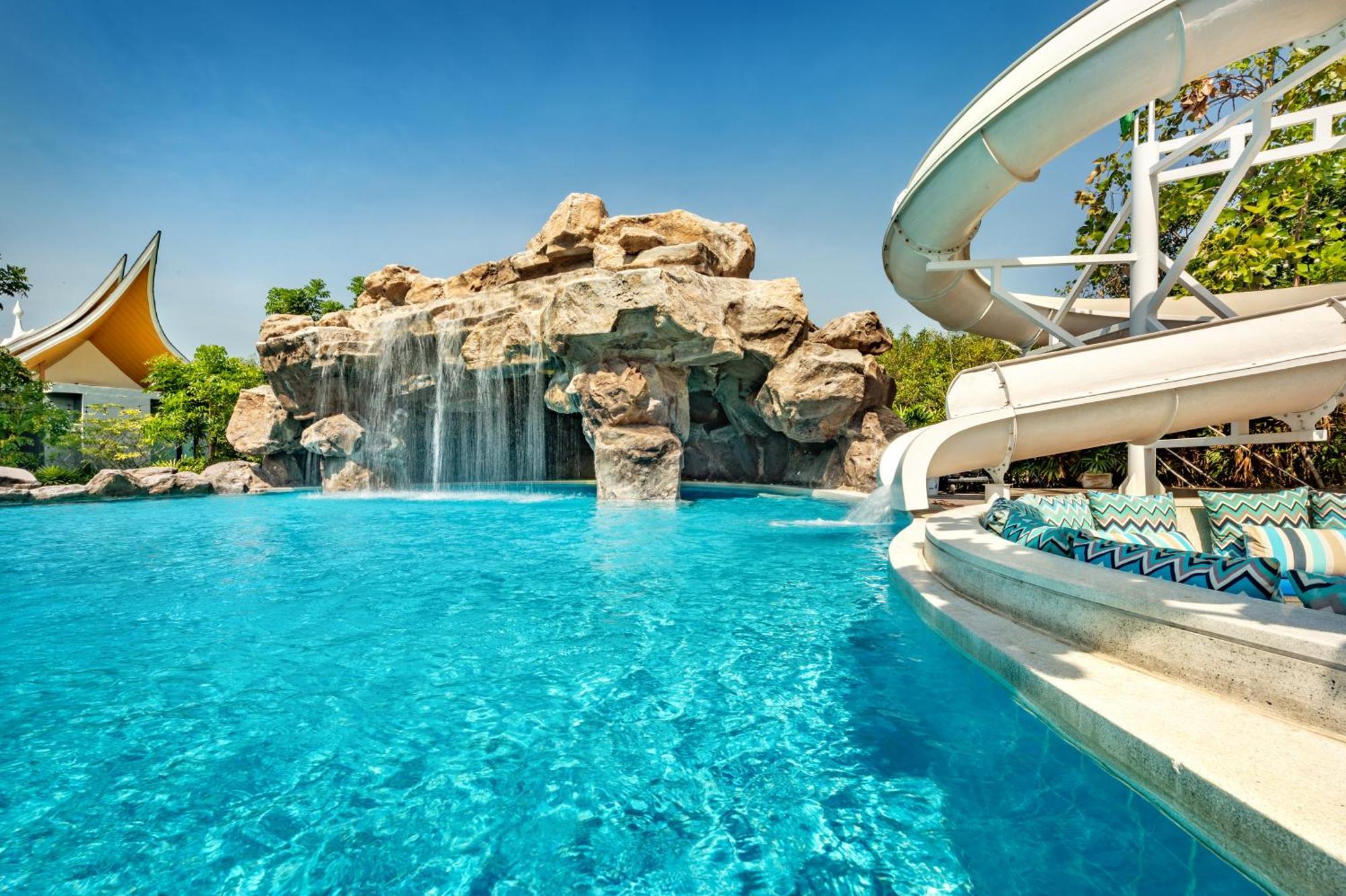 Phukalini Luxury Pool Villa & Onsen HHQ Exteriör bild