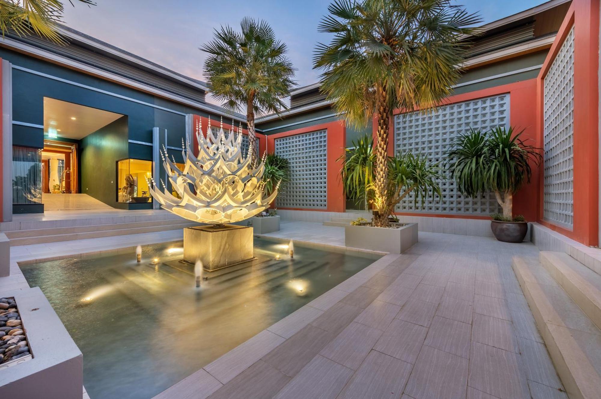 Phukalini Luxury Pool Villa & Onsen HHQ Exteriör bild